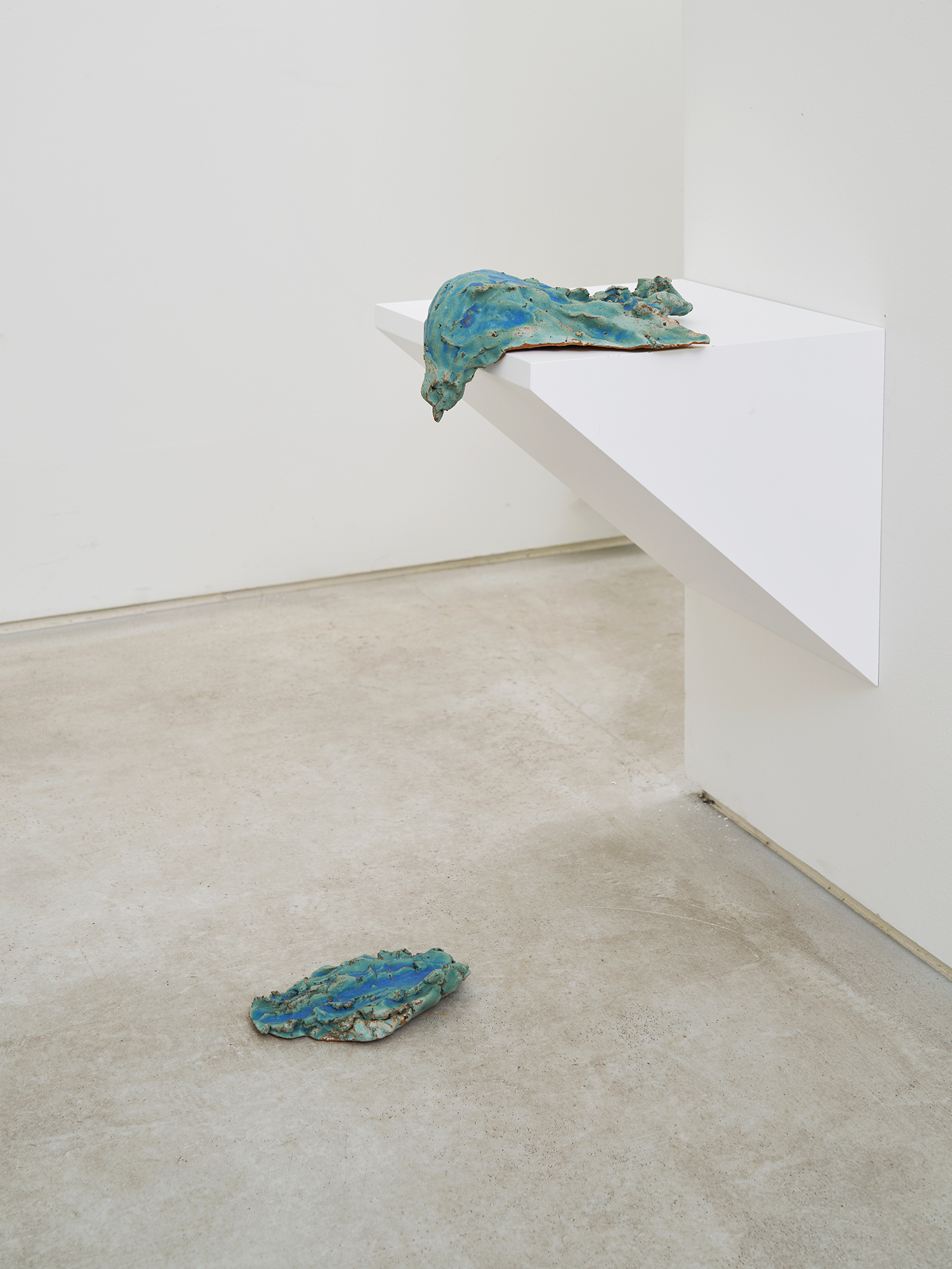 Eun Yeong Lee, *Fallen Cloud*, 2024, ceramic, dimensions variable. / pencil and pen on paper, 15 × 13 cm. 1 of 2 UBP Editions (variable ed.) + AP